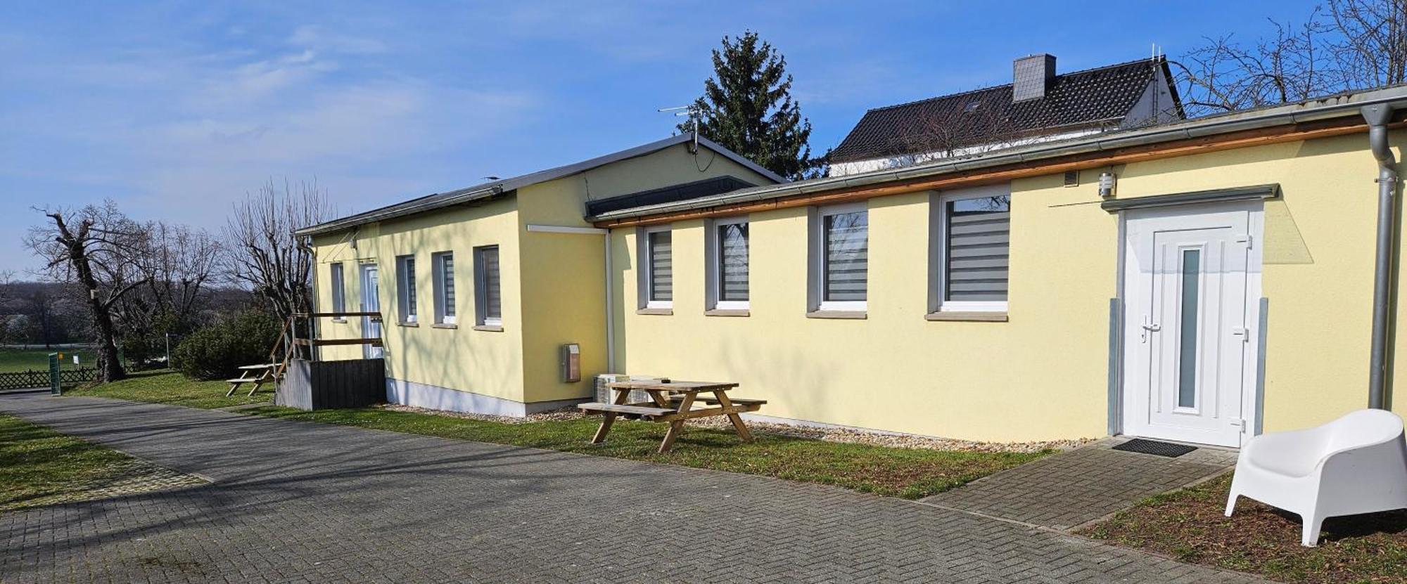 Gaestewohnung Heinrich Heine Schule Bad Dürrenberg Exterior foto